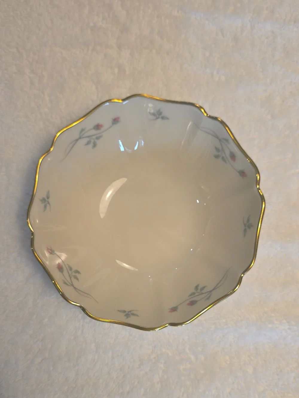 Lenox Rosebud Serving Bowl with Gold Trim - White with Pink Floral